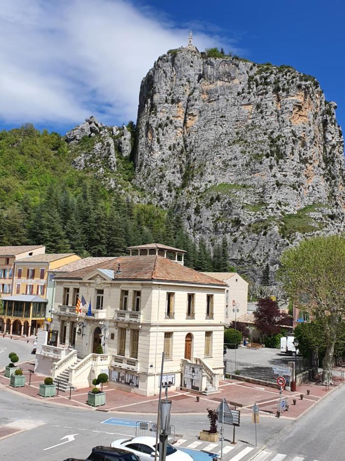 Ma Petite Auberge Castellane Exterior photo